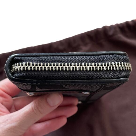 COACH 43393 Zoe Black Signature Double Buckle Wallet Jacquard Leather Zip Clutch - Picture 8 of 12